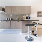 Balluta Bay Modern 2 Bedroom With Balcony *