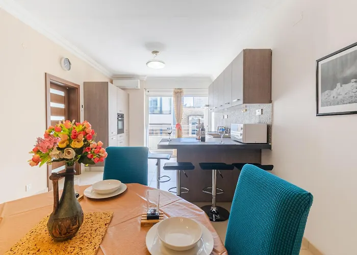 Apartament Balluta Bay Modern 2 Bedroom With Balcon